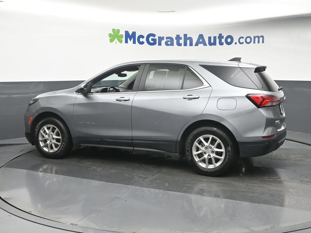 Used 2024 Chevrolet Equinox LT AWD/4WD image 23