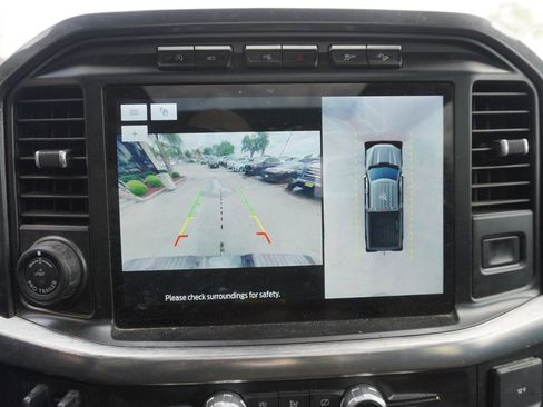 Used 2021 Ford F150 Lariat image 9