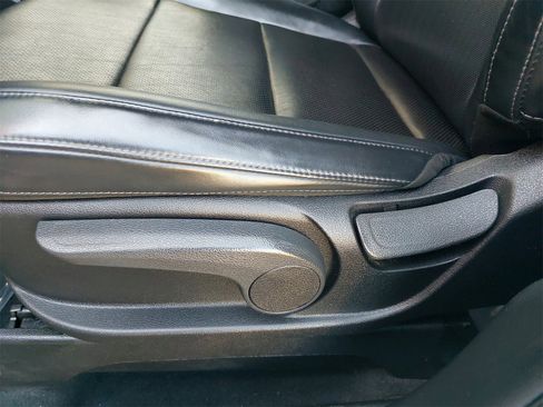 Certified 2022 Kia Telluride LX image 36