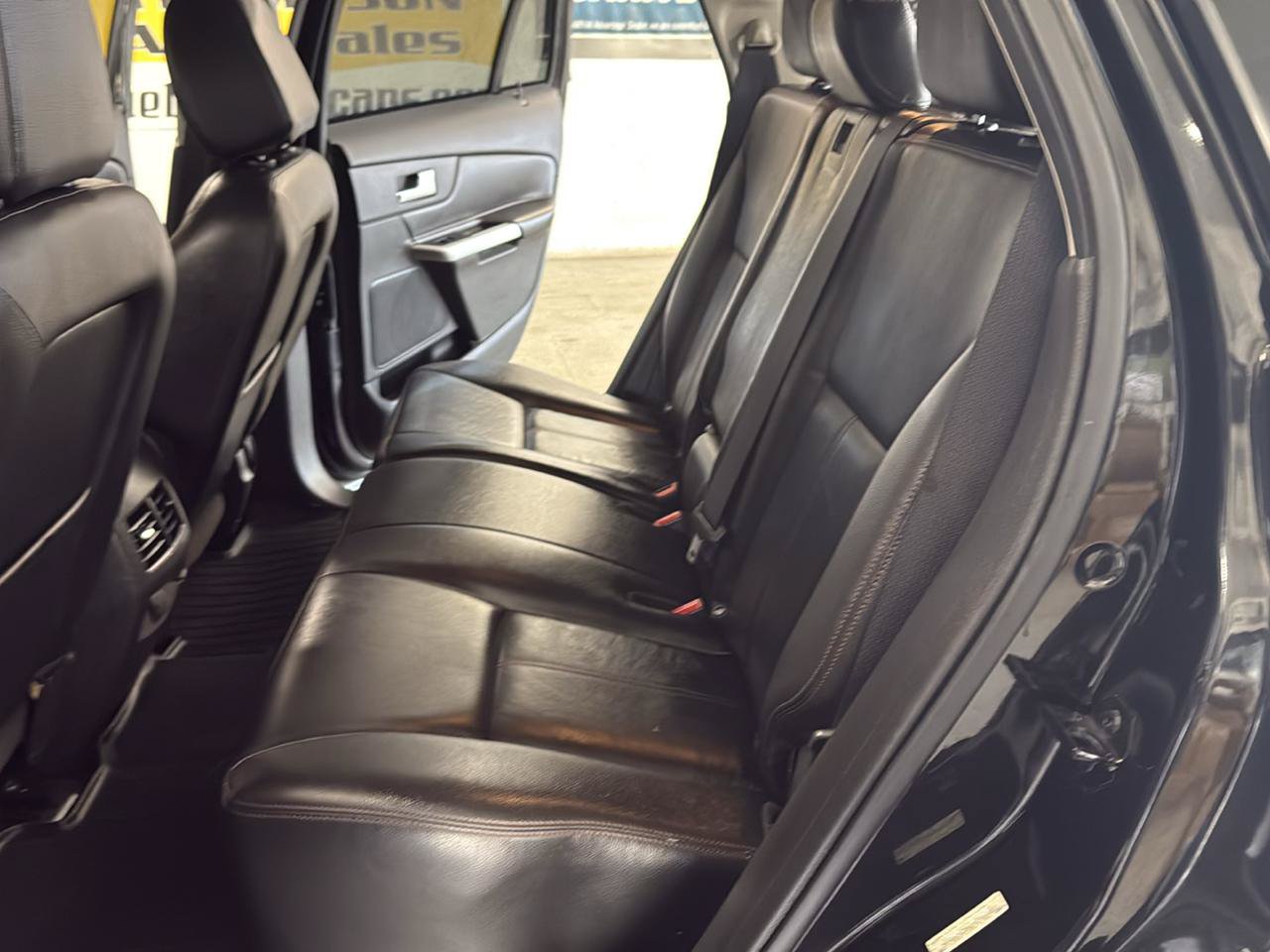 Used 2013 Ford Edge SEL FWD image 32