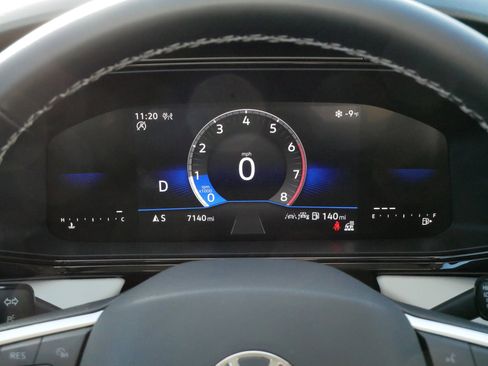 Certified 2025 Volkswagen Taos S AWD/4WD image 18