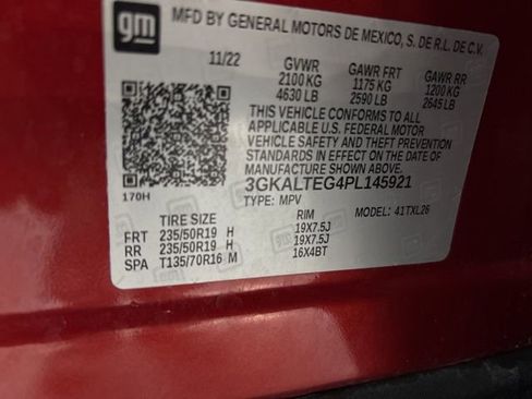Used 2023 GMC Terrain SLE w/ Driver Convenience Package AWD/4WD image 36