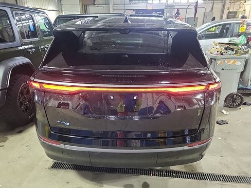 Used 2024 Jeep Wagoneer Launch Edition image 6