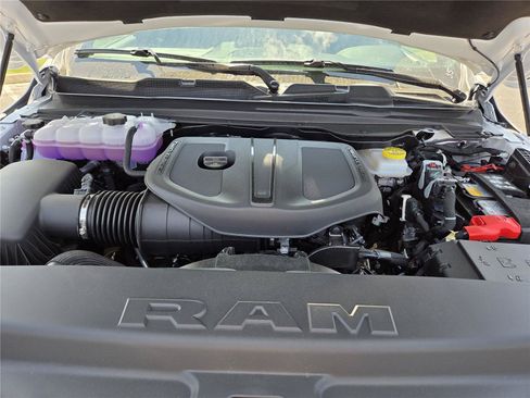 New 2026 RAM 1500 Big Horn AWD/4WD image 33