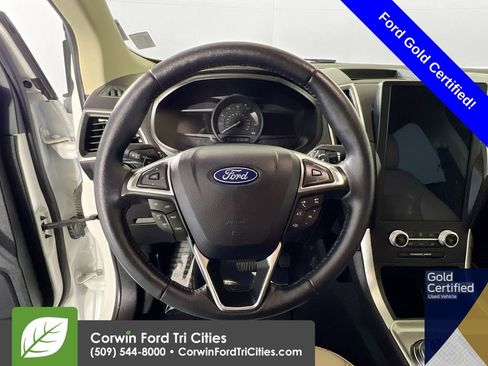 Used 2024 Ford Edge SEL w/ Convenience Package AWD/4WD image 8