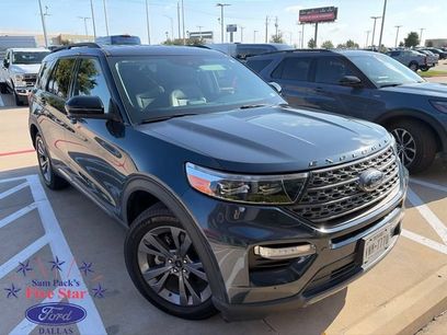Used 2024 Ford Explorer XLT w/ Equipment Group 202A