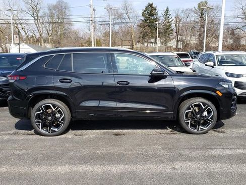 New 2026 Volkswagen Tiguan SEL R-Line AWD/4WD image 2