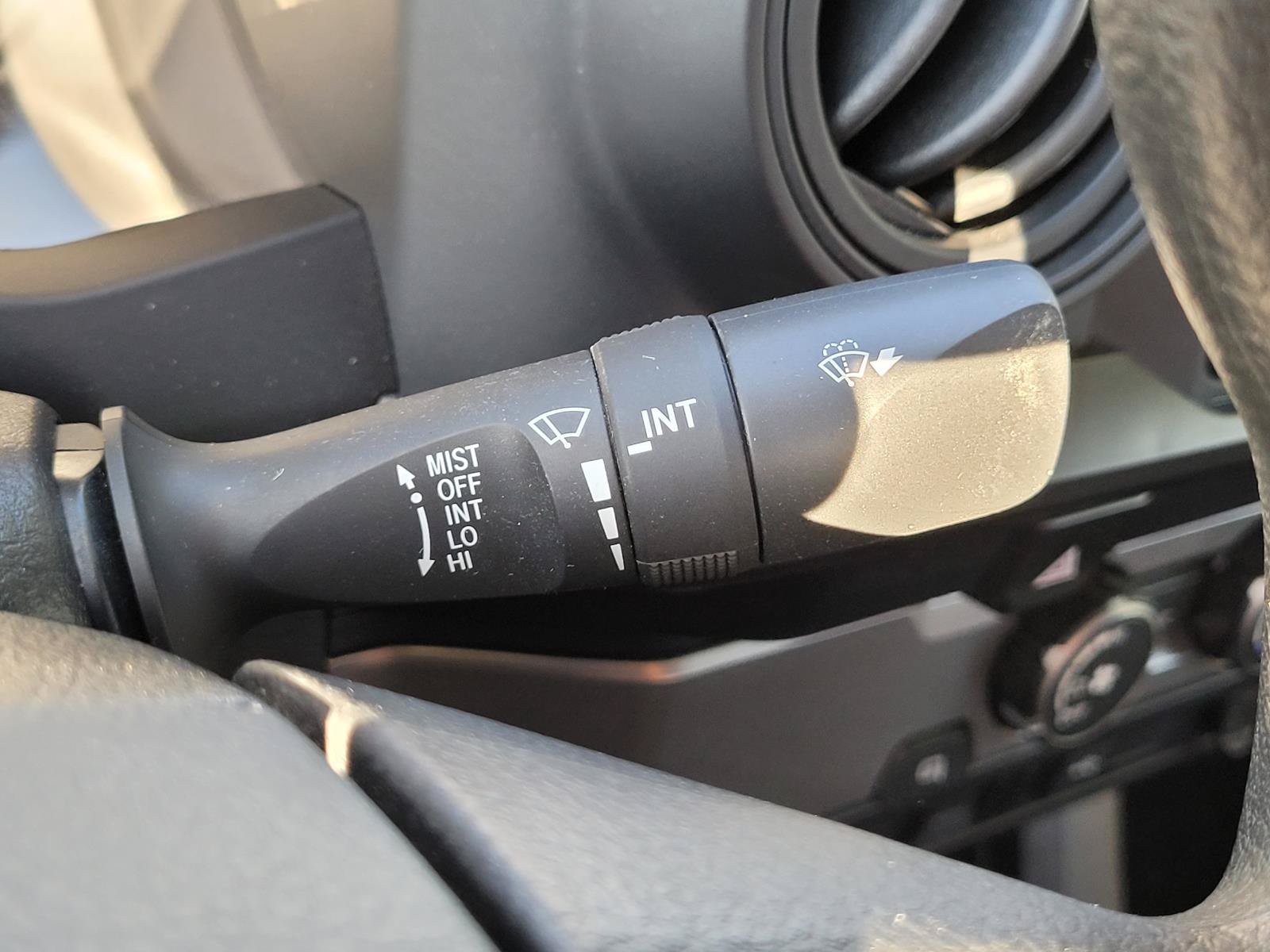Used 2020 Toyota Tacoma SR RWD image 27