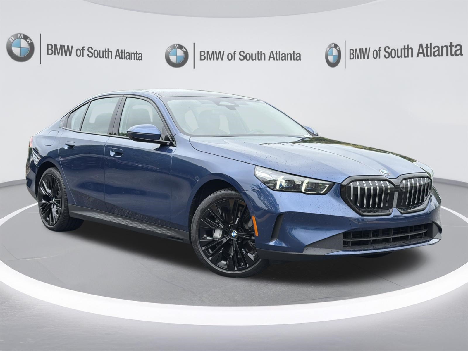 Certified 2027 BMW 540i xDrive AWD/4WD image 2