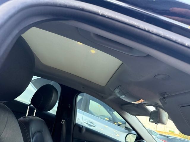 Used 2017 Mercedes-Benz C 300 Sedan image 12