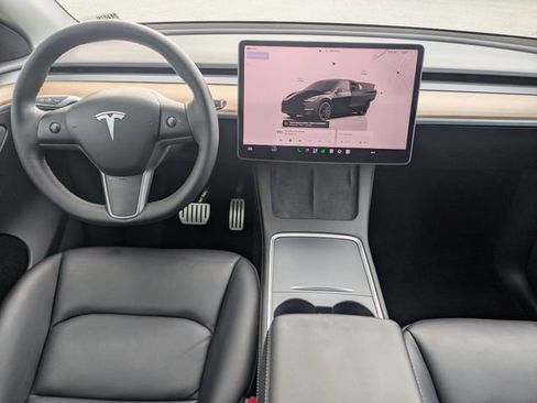 Used 2023 Tesla Model Y Performance AWD/4WD image 25