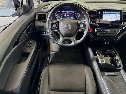 Used 2022 Honda Pilot Touring image 21