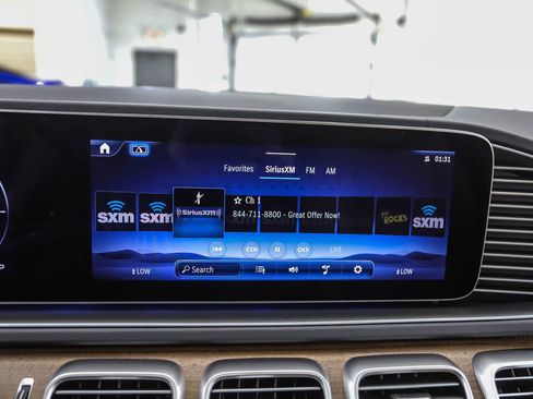 Used 2026 Mercedes-Benz GLE 450 4MATIC image 17
