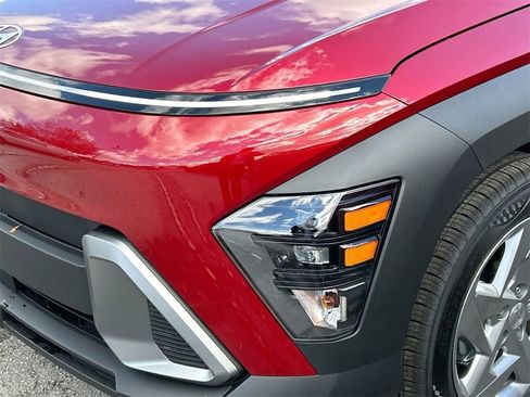 New 2026 Hyundai Kona SE image 17