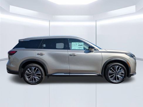 New 2026 INFINITI QX60 Luxe w/ Family Package AWD/4WD image 3