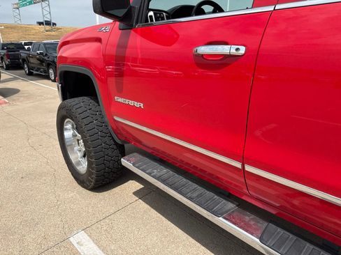 Used 2016 GMC Sierra 1500 SLT w/ SLT Premium Package AWD/4WD image 12