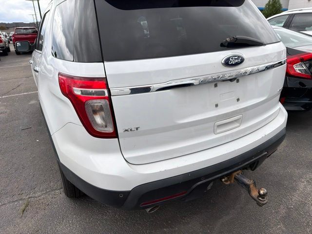Used 2015 Ford Explorer XLT w/ Equipment Group 202A AWD/4WD image 14