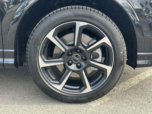 New 2025 Audi Q3 2.0T Premium Plus image 9