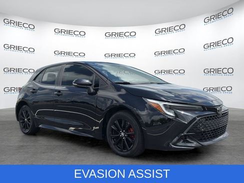 Used 2023 Toyota Corolla SE w/ SE Premium Package FWD image 1