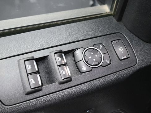 Used 2021 Ford F250 Lariat AWD/4WD image 4