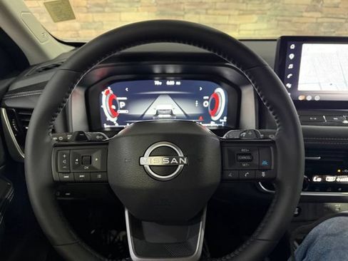 Certified 2026 Nissan Rogue Platinum w/ Platinum Premium Package AWD/4WD image 14
