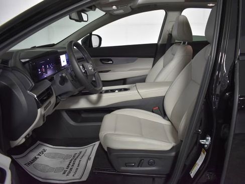 Certified 2025 Nissan Murano SL w/ Cargo Package AWD/4WD image 11