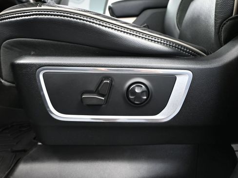 Used 2021 RAM 1500 Laramie AWD/4WD image 24