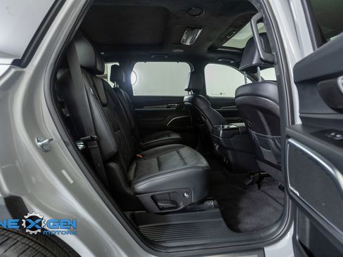 Used 2025 Kia Telluride SX Prestige X-Line AWD/4WD image 39
