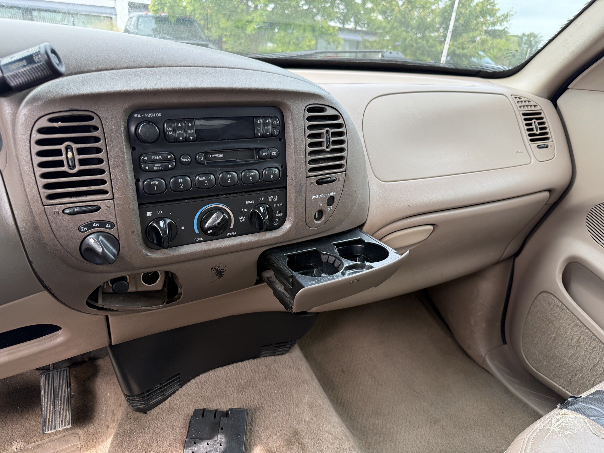 Used 1998 Ford F150 4x4 SuperCab image 8