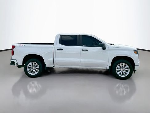 Used 2024 Chevrolet Silverado 1500 Custom AWD/4WD image 8