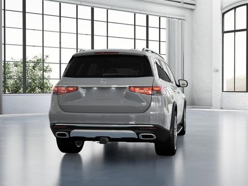 New 2026 Mercedes-Benz GLS 450 4MATIC image 24