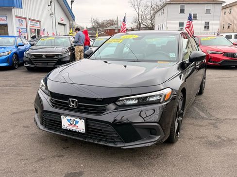 Used 2024 Honda Civic Sport image 1