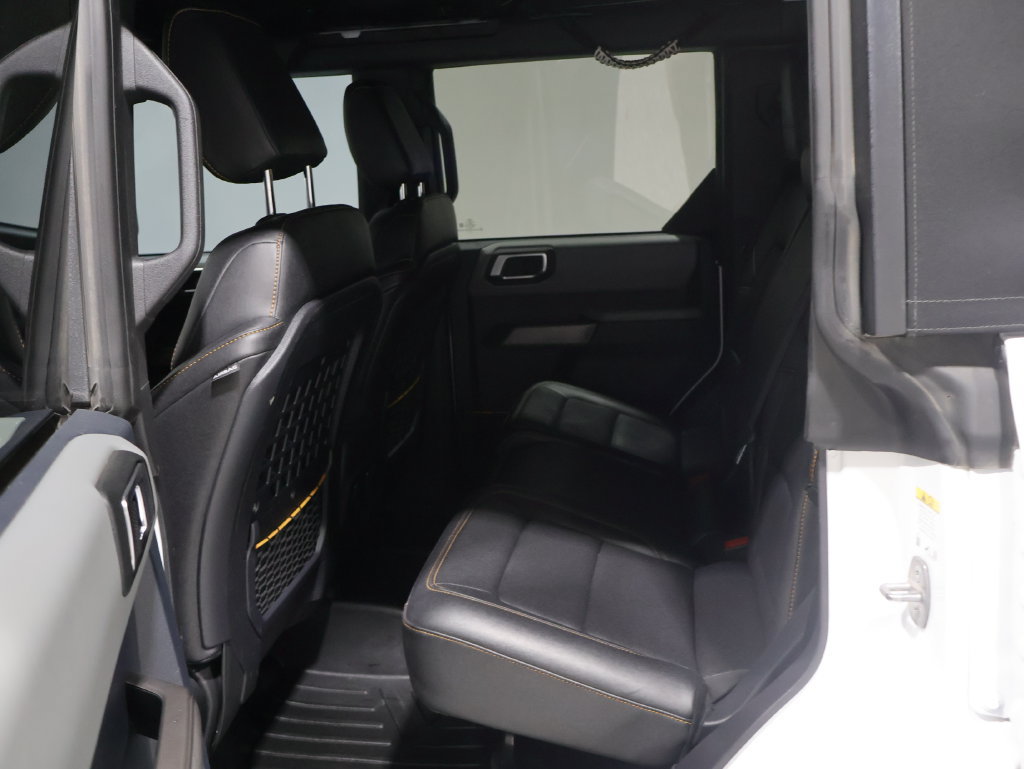 Used 2023 Ford Bronco Badlands AWD/4WD image 18