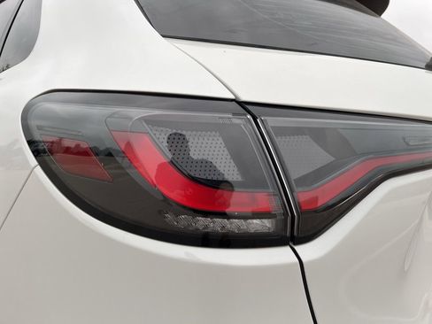 Used 2023 Honda HR-V LX image 7
