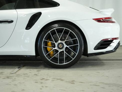 Used 2019 Porsche 911 Turbo S image 39
