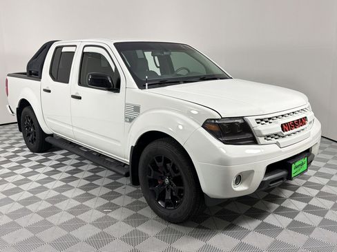 Used 2019 Nissan Frontier SV w/ Value Truck Package RWD image 7