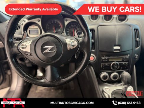 Used 2009 Nissan 370Z Touring image 17