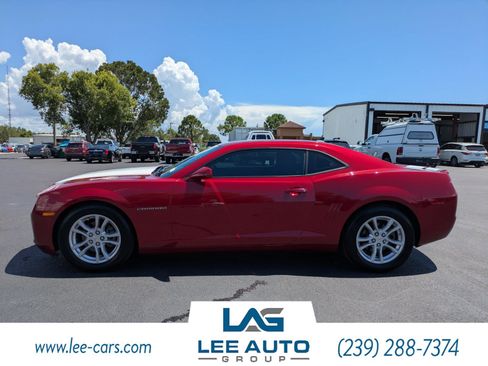 Used 2013 Chevrolet Camaro LT w/ Rear Vision Package RWD image 7