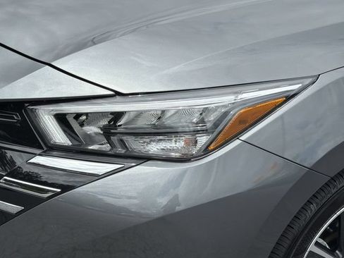 Certified 2025 Nissan Versa SV w/ Trunk Package FWD image 11