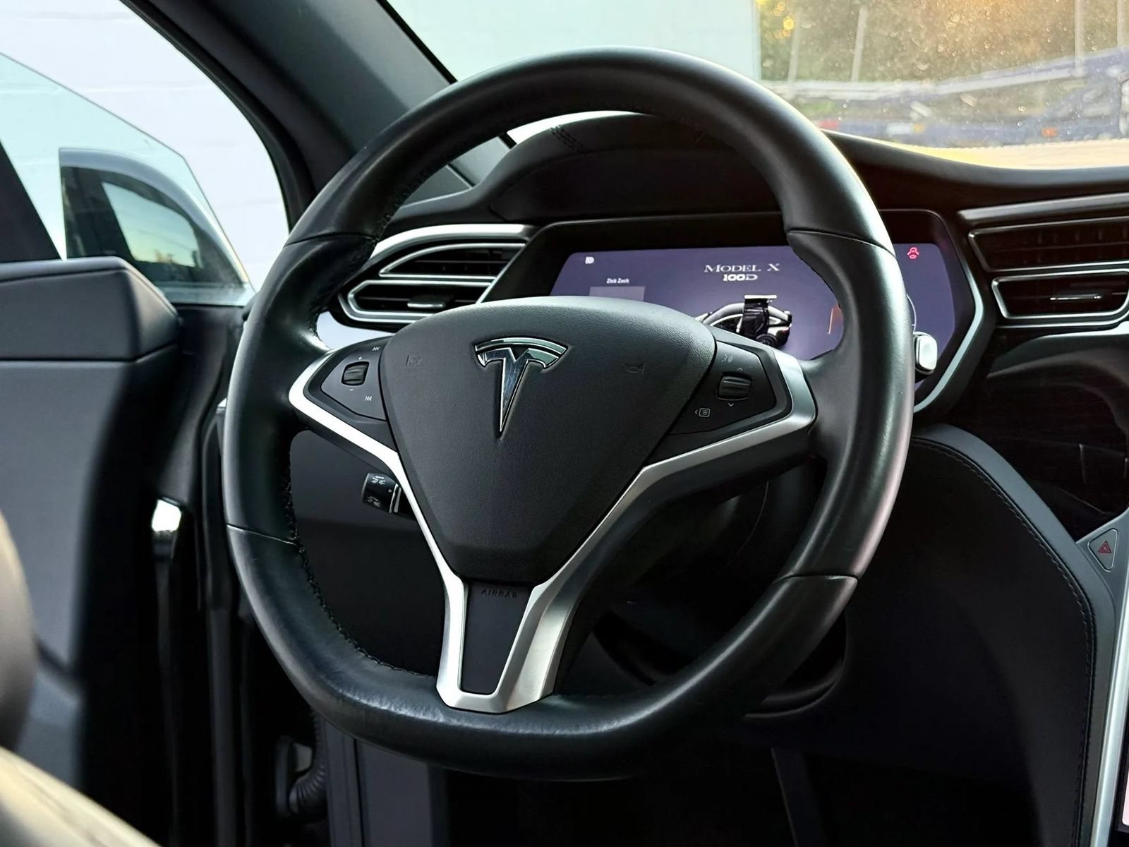 Used 2017 Tesla Model X 100D AWD/4WD image 18