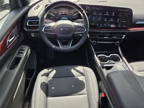 New 2026 Chevrolet Traverse Z71 image 11