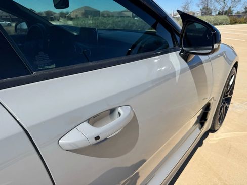 Used 2019 Kia Stinger GT1 image 16