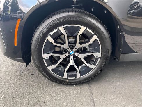 Used 2026 BMW X3 xDrive30 w/ Convenience Package AWD/4WD image 12