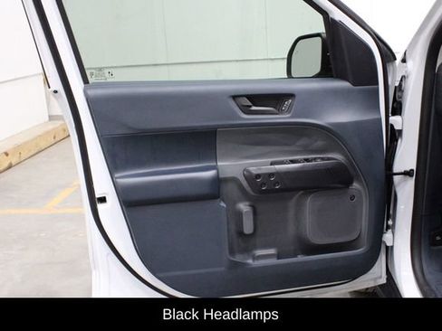 Used 2024 Ford Maverick Lariat w/ Black Appearance Package AWD/4WD image 16