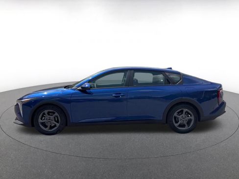 Used 2025 Kia K4 LXS FWD image 9