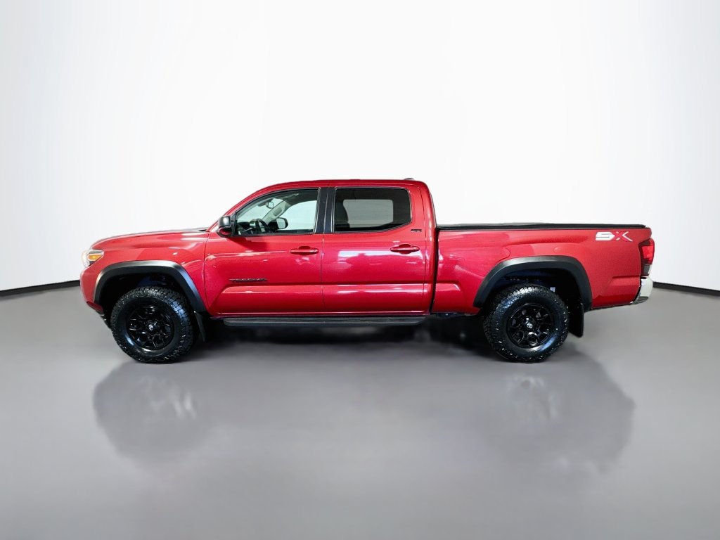 Used 2023 Toyota Tacoma SR5 w/ SX Package AWD/4WD image 5