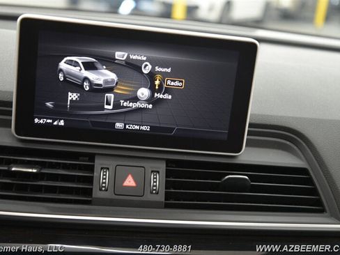 Used 2018 Audi Q5 2.0T w/ Premium Plus Package image 30