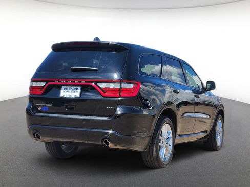 Used 2025 Dodge Durango GT AWD/4WD image 3