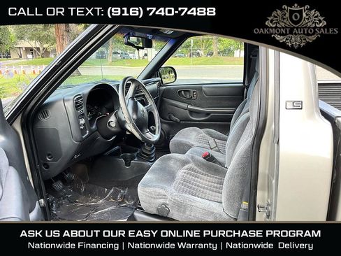Used 1999 Chevrolet S10 Pickup LS w/ Preferred Equipment Group RWD image 14