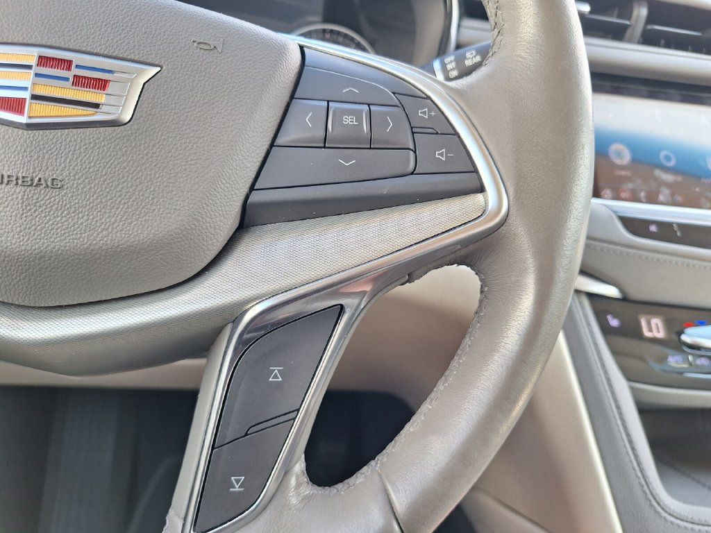 Used 2022 Cadillac XT5 Premium Luxury FWD image 21